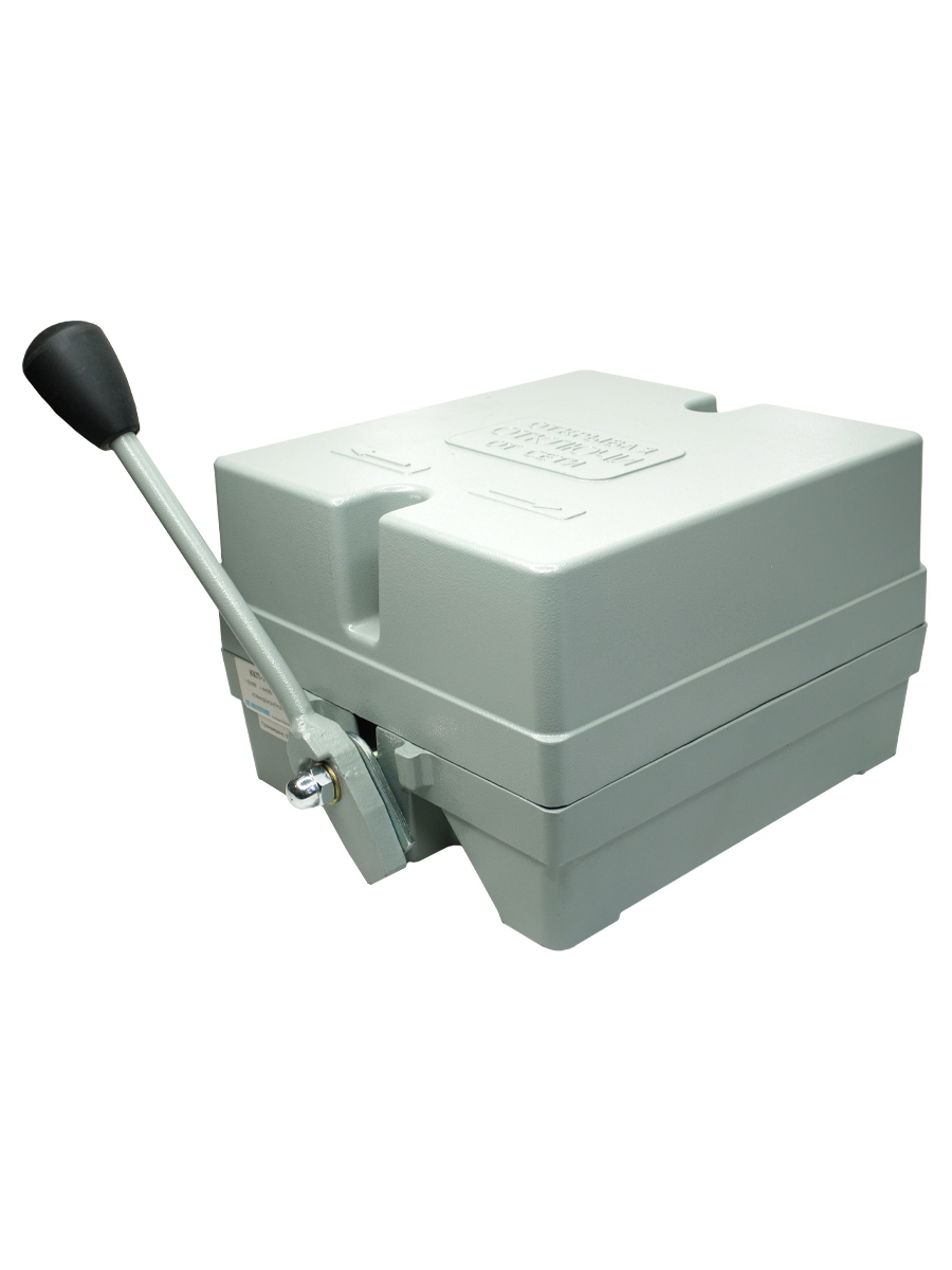 ККП-1101 У2, рукоятка нормальная, 12 групп, 4-0-4, IP20  (ЭТ)