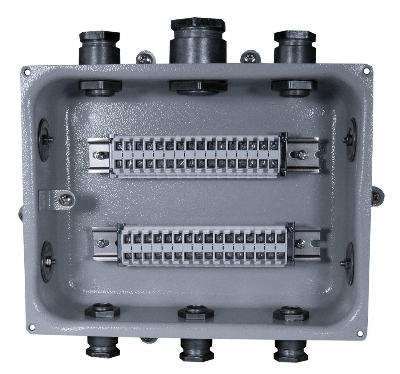 КЗНС-32 У2, 32 зажима, IP65 (металлические вводы)