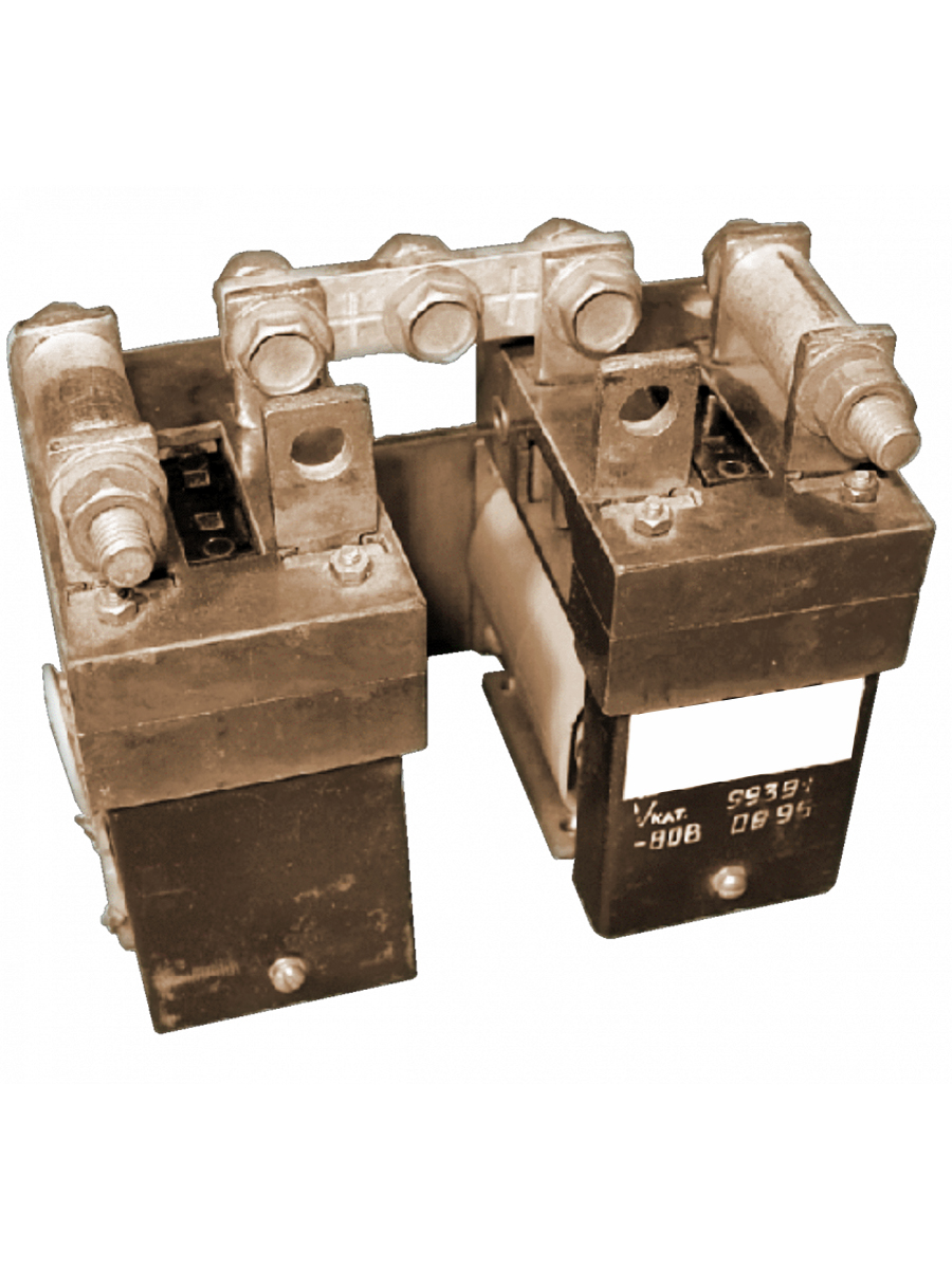 КМ-5110Р У2, Ue=80B, 250А, 80В, IP00, реверсивный 101.220.737.02